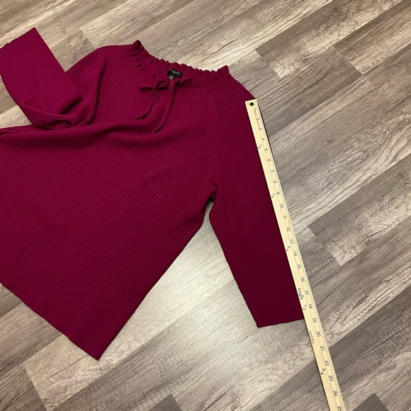 Talbots Plus Women’s 3/4 Sleeve Ruffle Tie Collar Sweater Size 2X - Picture 5 of 6